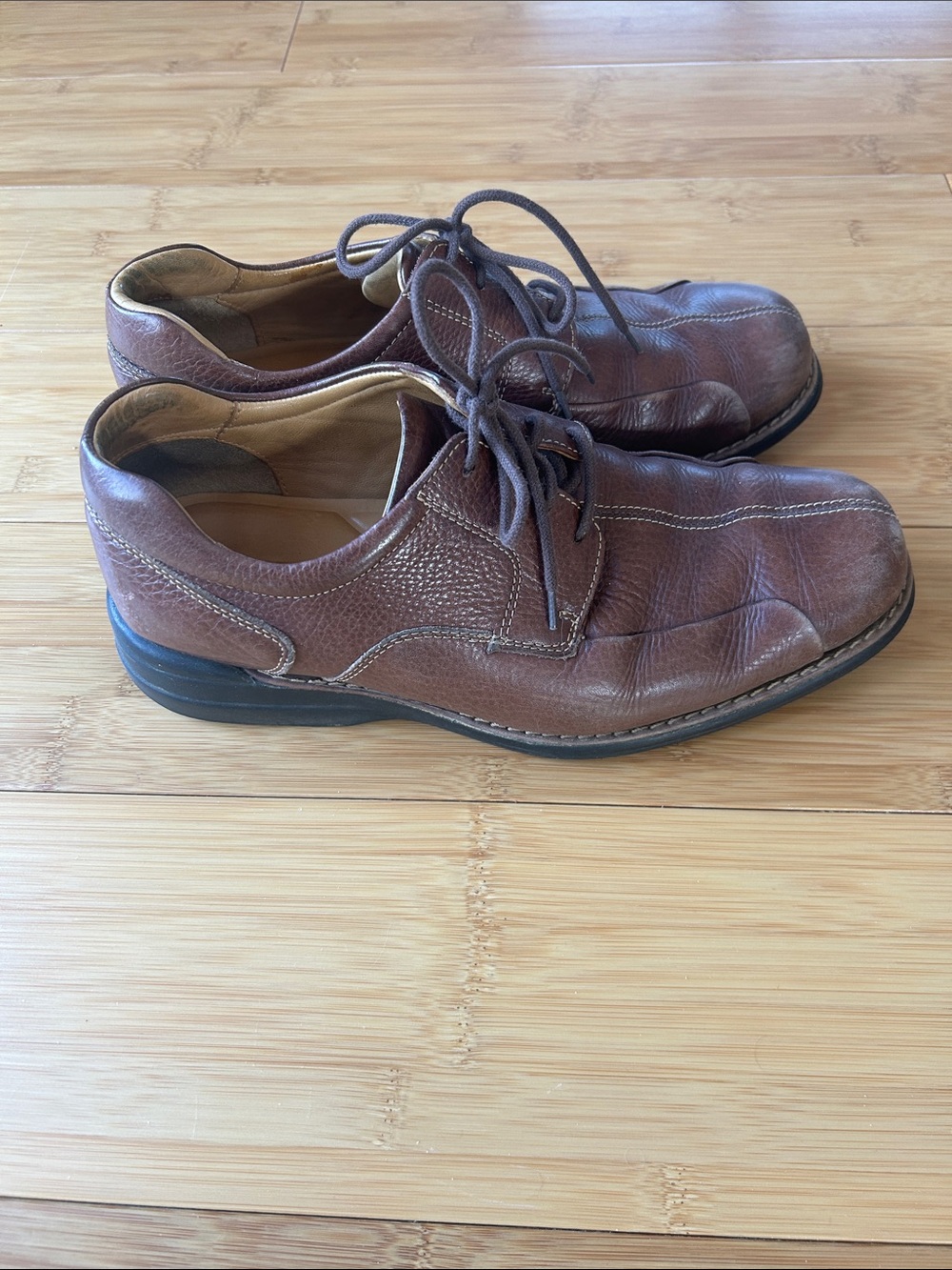 Men's Johnston & Murphy Brown Leather Lace-Up Dress Casual Shoes